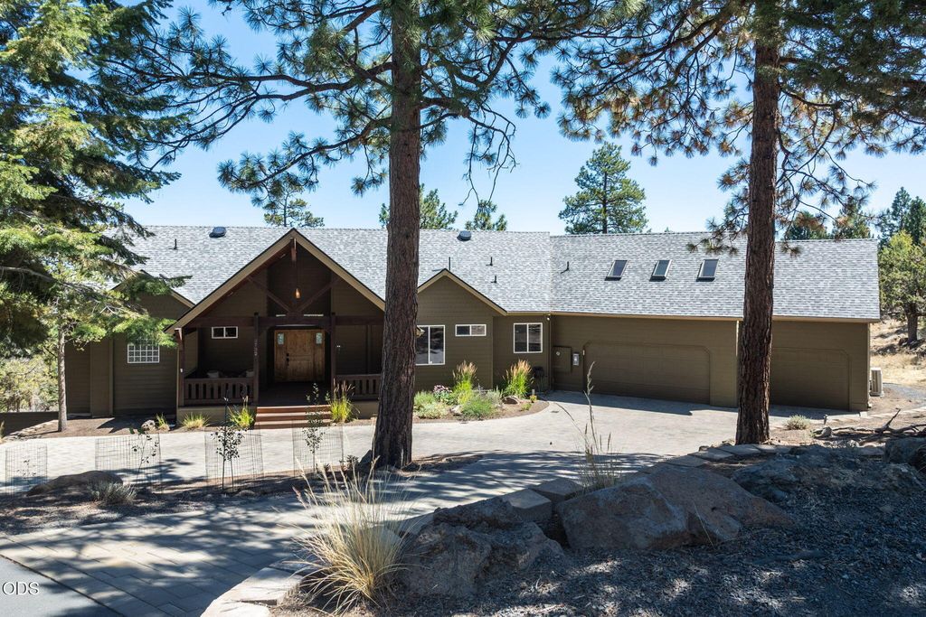 3732 NW Summerfield Road, Bend, OR 97703