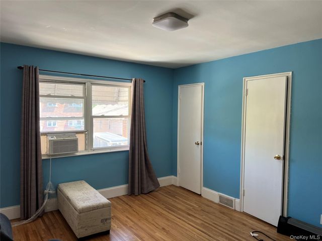 1308 E 223rd Street, Bronx, NY 10466