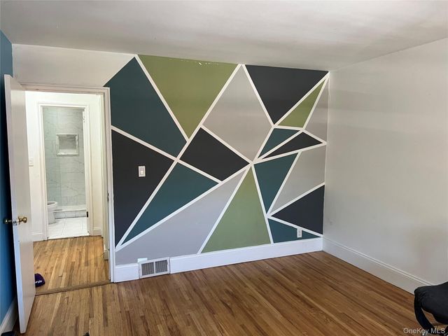 1308 E 223rd Street, Bronx, NY 10466