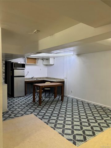 1308 E 223rd Street, Bronx, NY 10466