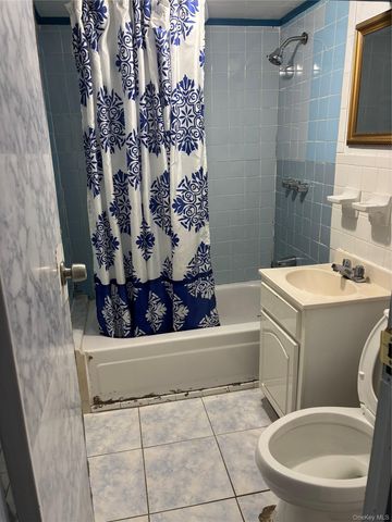 1308 E 223rd Street, Bronx, NY 10466