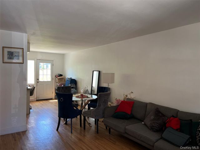 1308 E 223rd Street, Bronx, NY 10466
