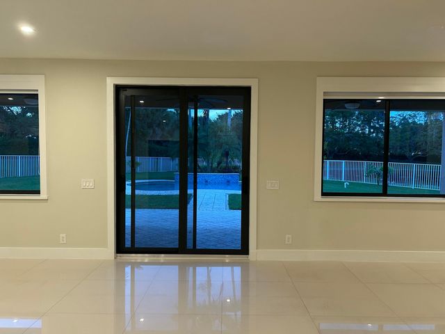 1094 Bluewood Terrace, Weston, FL 33327