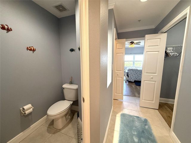 7296 MARATHON DRIVE 402, Seminole, FL 33777