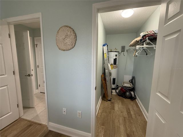 7296 MARATHON DRIVE 402, Seminole, FL 33777