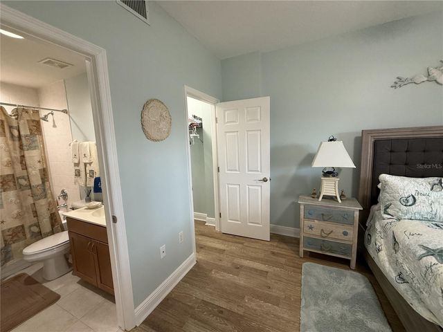 7296 MARATHON DRIVE 402, Seminole, FL 33777