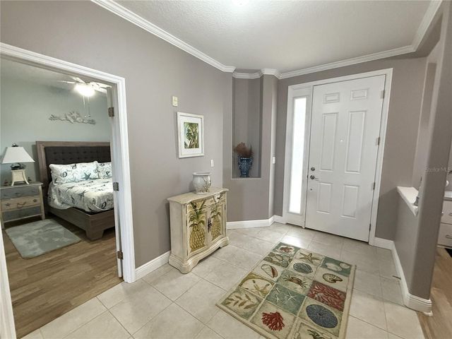 7296 MARATHON DRIVE 402, Seminole, FL 33777