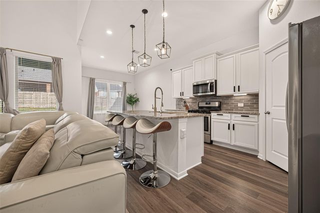 326 Westlake Terrace Drive, Conroe, TX 77304
