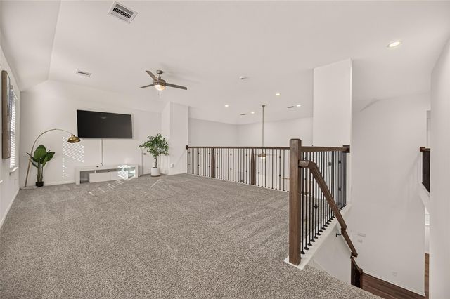 326 Westlake Terrace Drive, Conroe, TX 77304