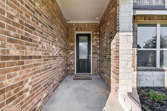 326 Westlake Terrace Drive, Conroe, TX 77304