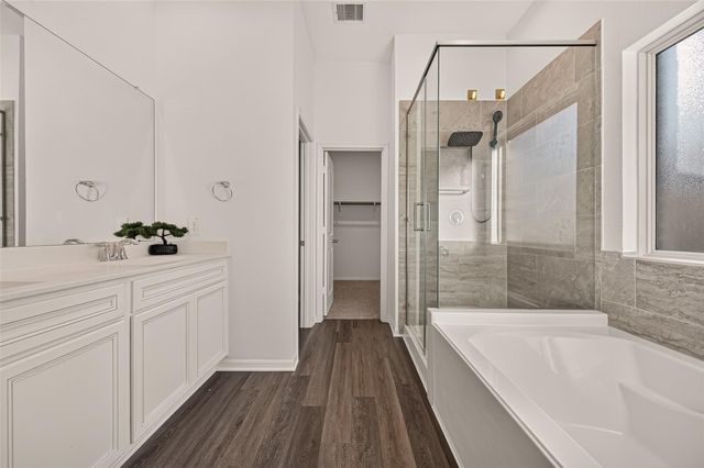 326 Westlake Terrace Drive, Conroe, TX 77304