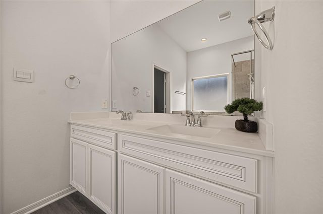 326 Westlake Terrace Drive, Conroe, TX 77304