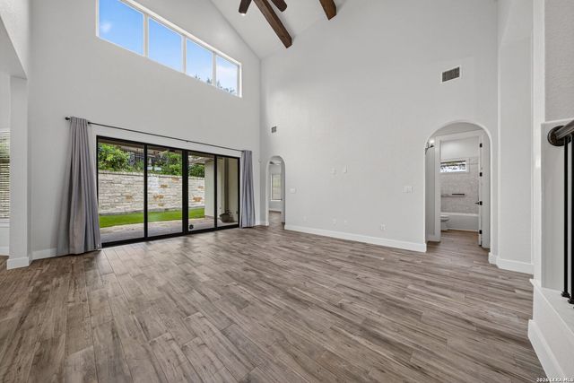 511 Elm Trl, New Braunfels, TX 78130