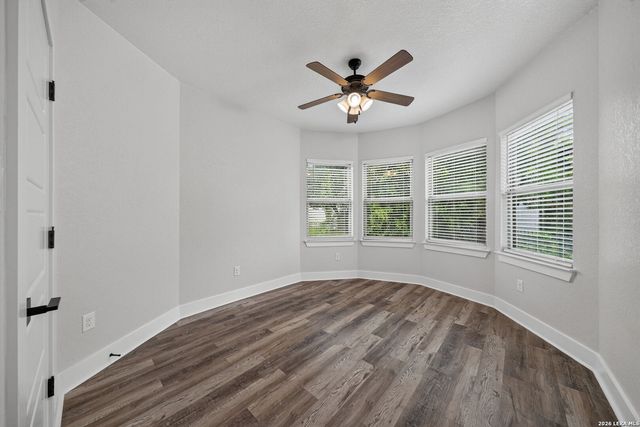 511 Elm Trl, New Braunfels, TX 78130