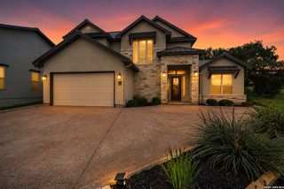511 Elm Trl, New Braunfels, TX 78130