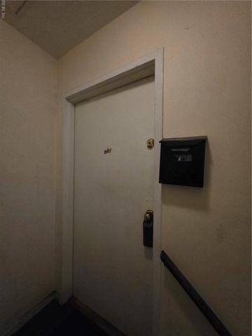 941 Holladay ST, Portsmouth, VA 23704