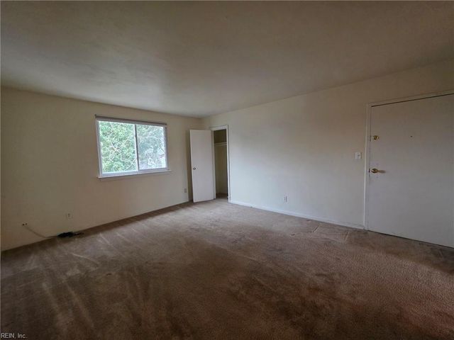 941 Holladay ST, Portsmouth, VA 23704