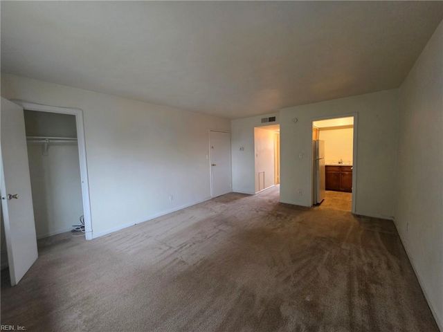 941 Holladay ST, Portsmouth, VA 23704