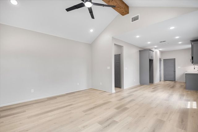 812 Grant Street, Jacksonville, TX 75766