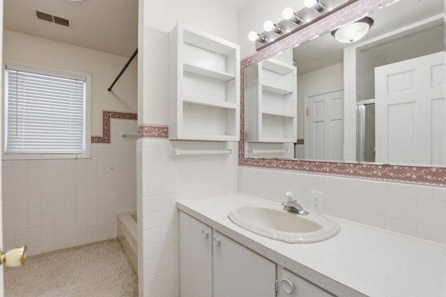 8050 Backus Road, Eureka Twp, MI 48838