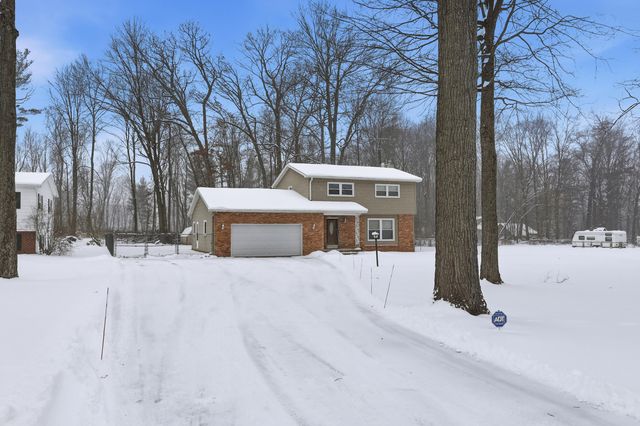 8050 Backus Road, Eureka Twp, MI 48838