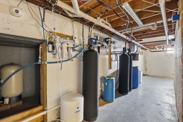 8050 Backus Road, Eureka Twp, MI 48838