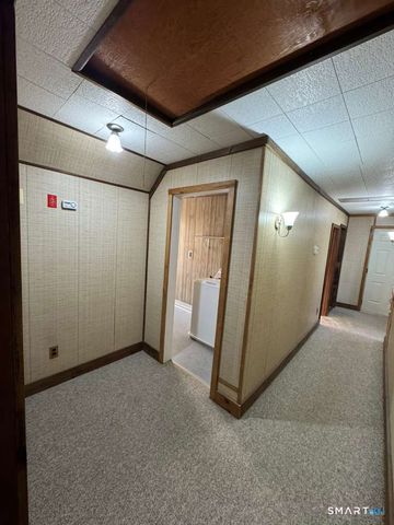 87 Hill Street, Shelton, CT 06484