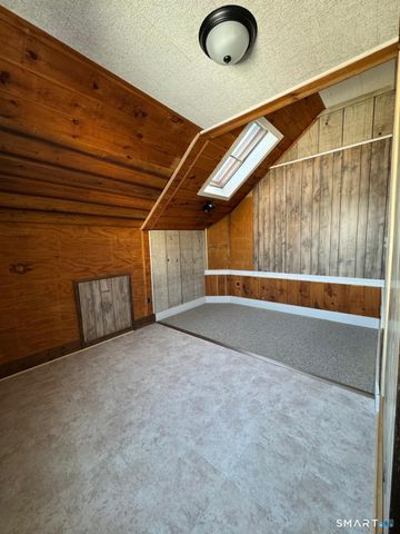 87 Hill Street, Shelton, CT 06484