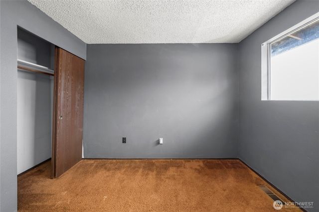 12029 SE 210th Street, Kent, WA 98031