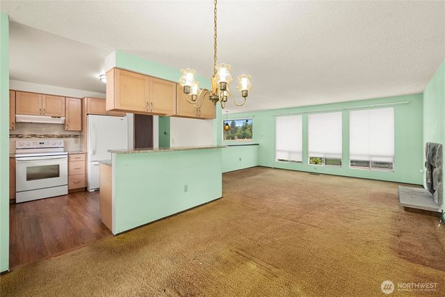 12029 SE 210th Street, Kent, WA 98031