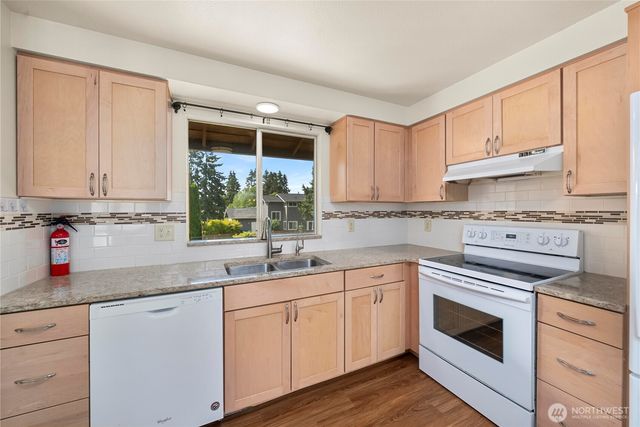 12029 SE 210th Street, Kent, WA 98031