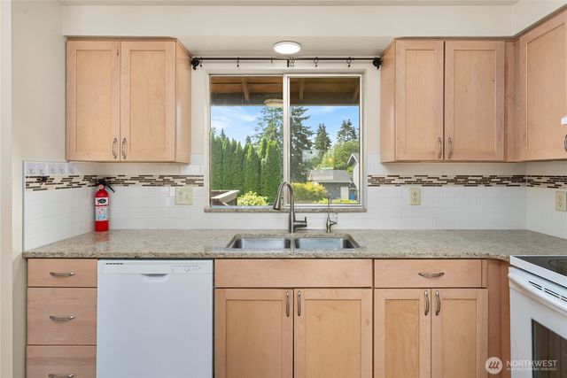 12029 SE 210th Street, Kent, WA 98031