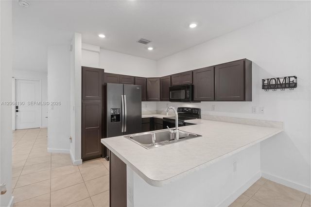 1385 NW 208th Terrace 1385, Miami Gardens, FL 33169