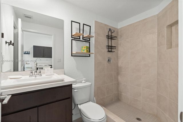 1385 NW 208th Terrace 1385, Miami Gardens, FL 33169