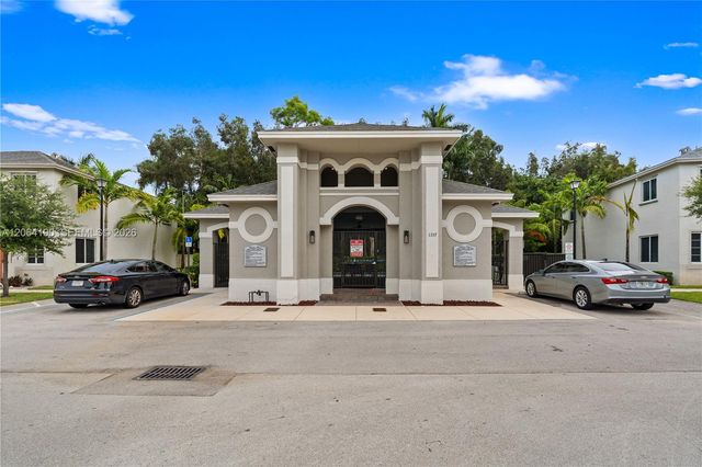 1385 NW 208th Terrace 1385, Miami Gardens, FL 33169