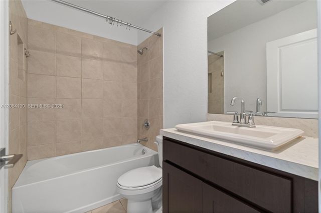 1385 NW 208th Terrace 1385, Miami Gardens, FL 33169