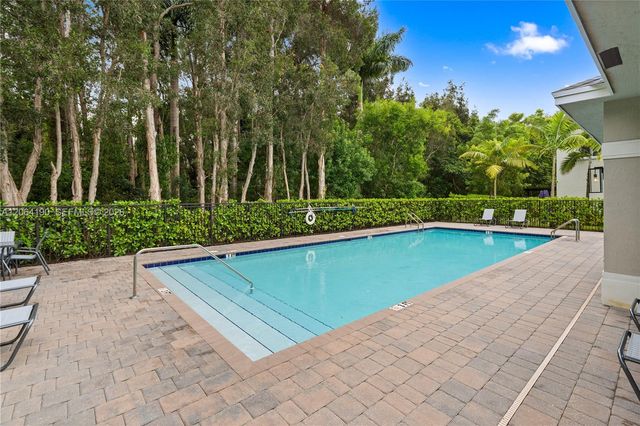 1385 NW 208th Terrace 1385, Miami Gardens, FL 33169