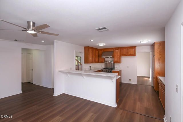 2727 Altura Avenue, La Crescenta, CA 91214