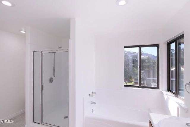 2727 Altura Avenue, La Crescenta, CA 91214