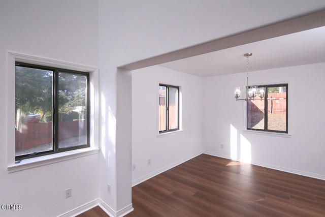 2727 Altura Avenue, La Crescenta, CA 91214