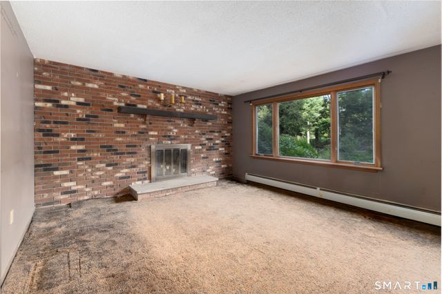 357 River Street, Southington, CT 06489