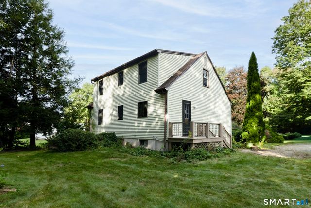 357 River Street, Southington, CT 06489