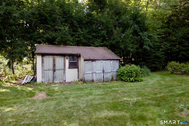 357 River Street, Southington, CT 06489
