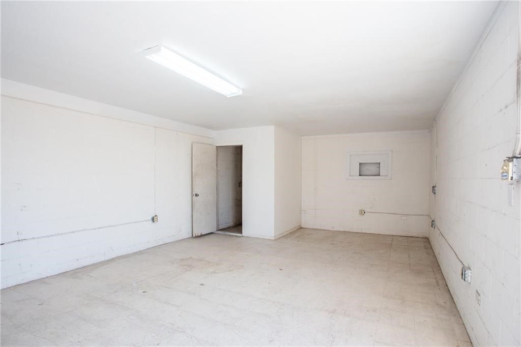 3013 Agnes St, Corpus Christi, TX 78405 — photo 2