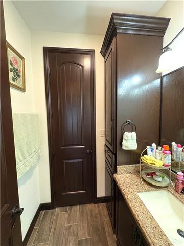 1843 N US Highway 83, Roma, TX 78584