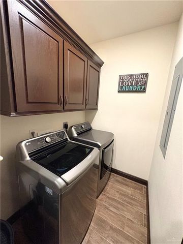 1843 N US Highway 83, Roma, TX 78584