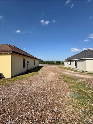 1843 N US Highway 83, Roma, TX 78584