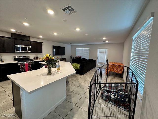 4924 Chidlaw Avenue 3, Las Vegas, NV 89115