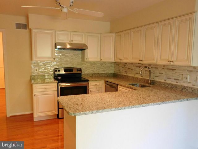 1725 GLASTONBERRY RD, Rockville, MD 20854