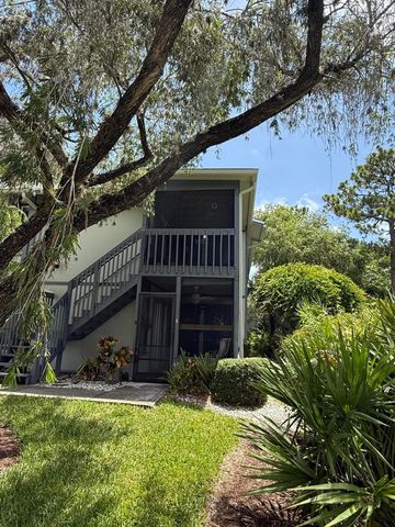 8228 SE Croft Circle J-8, Hobe Sound, FL 33455